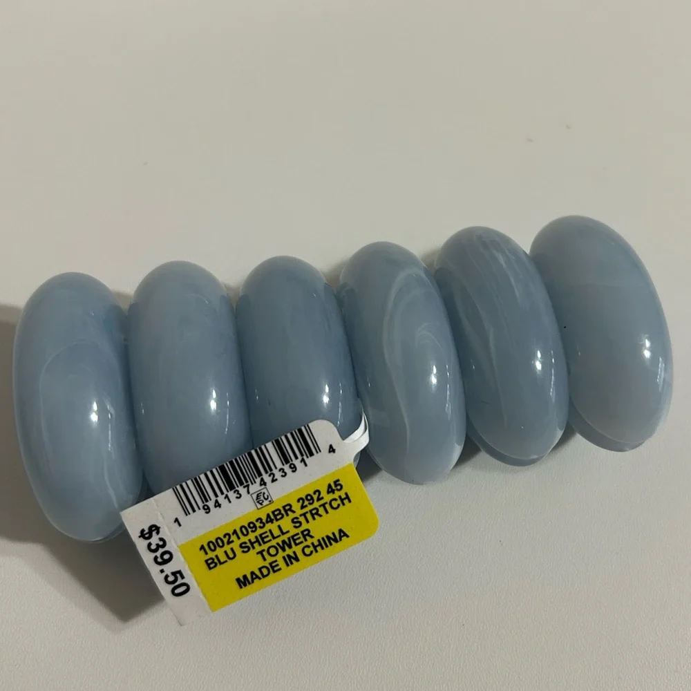 NWT Inc. Blue Shell Bracelet